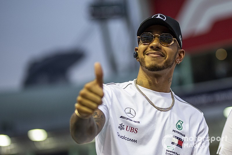 La felicidad es la clave del buen momento de Hamilton, dice Wolff