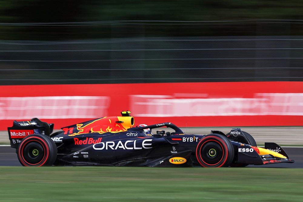 Perez content met openingsdag GP Italië: "Vergelijkbaar met Max"