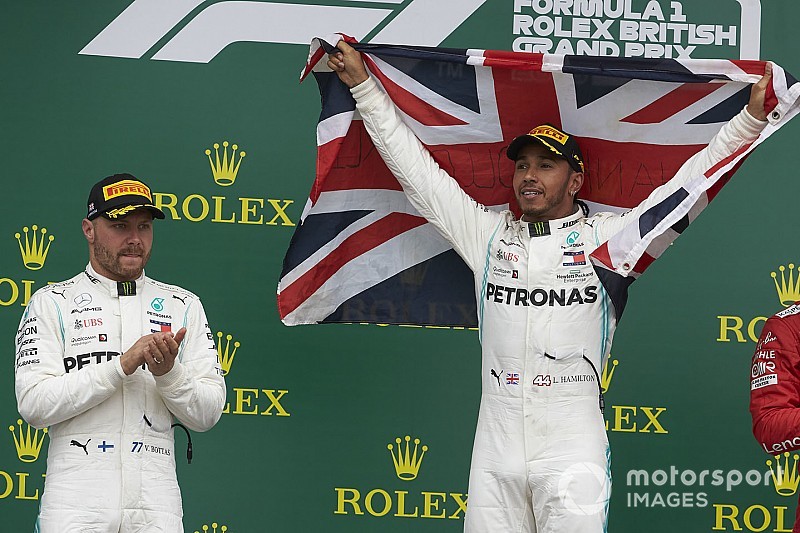 Bottas moet ondanks nederlaag positief blijven, vindt Hakkinen