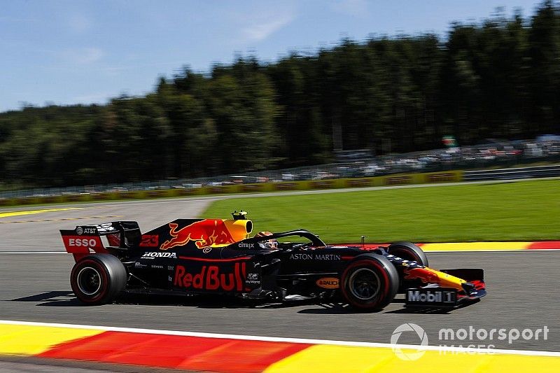 Albon doit "recâbler" son cerveau pour dompter la Red Bull