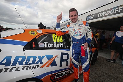 Thruxton BTCC: Tordoff edges Plato by 0.014s to take pole