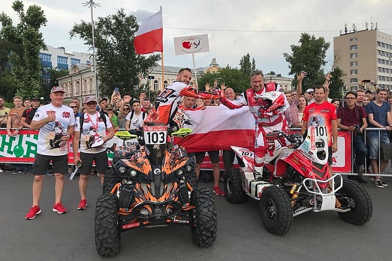 Lindner liderem Silk Way Rally