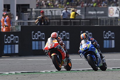 Rins: "Dacht dat Britse GP een ronde eerder al voorbij was"
