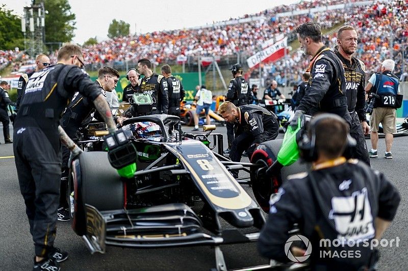 Грожан допустил возвращение Haas к старой конфигурации шасси