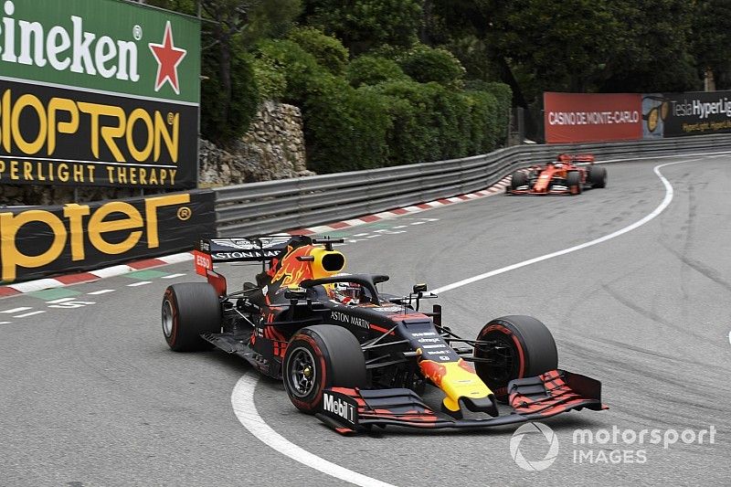 Ricciardo: Verstappen es más rápido que Vettel