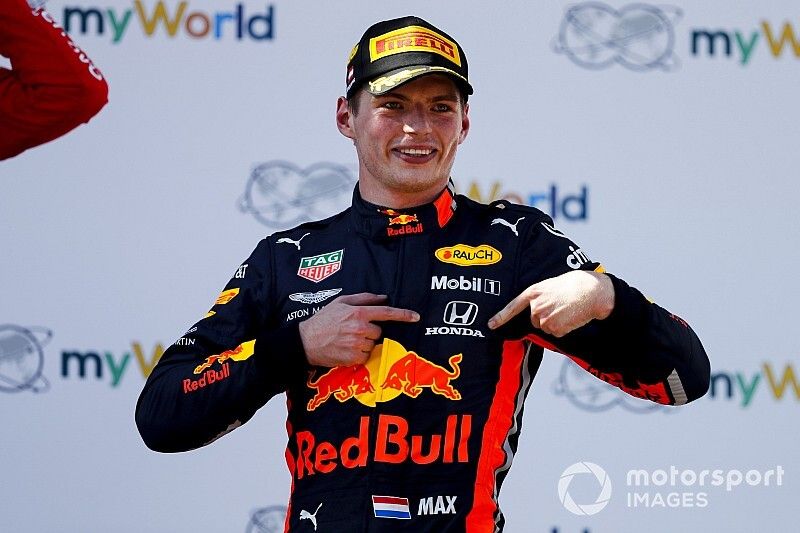 Max Verstappen, Red Bull Racing, 1e plaats, op het podium