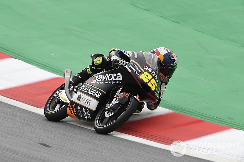 FP1 Moto3 Jerman: Fernandez di puncak, Oncu 10 besar