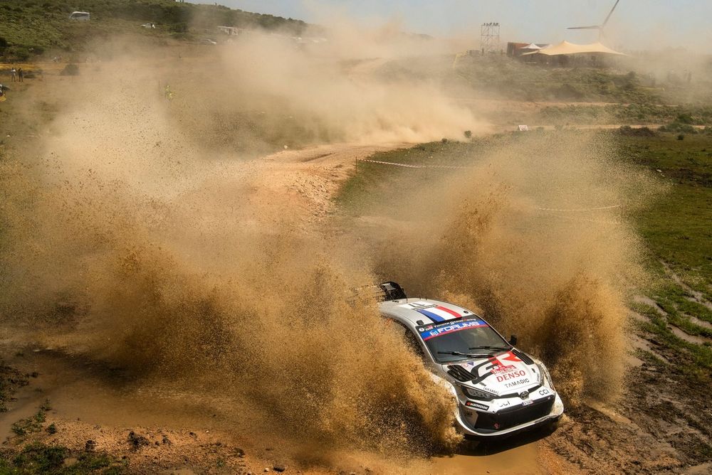 S&eacute;bastien Ogier, Vincent Landais, Toyota Gazoo Racing WRT Toyota GR Yaris Rally1