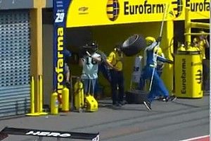 VÍDEO: Argentinos reagem a 'pneuzada' em chefe de equipe da Stock Car