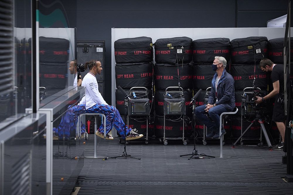 Coulthard: Mind a ketten megérdemlik a címet, de annak örülnék jobban, ha ő nyerne...