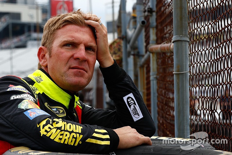 Bowyer vents his 2016 frustrations during Richmond practice