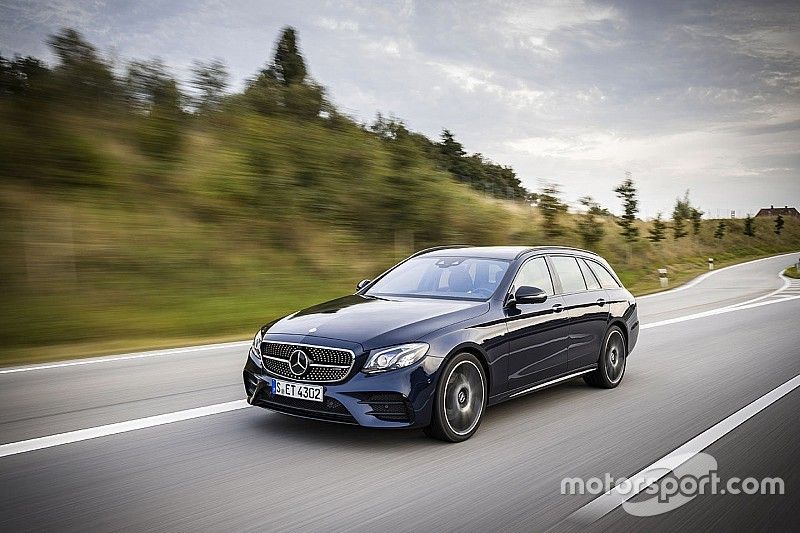 Mercedes E43 AMG 4Matic SW, brividi in famiglia