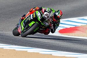 Laguna Seca WSBK: Sykes leads Ducatis in red-flagged race, Rea retires