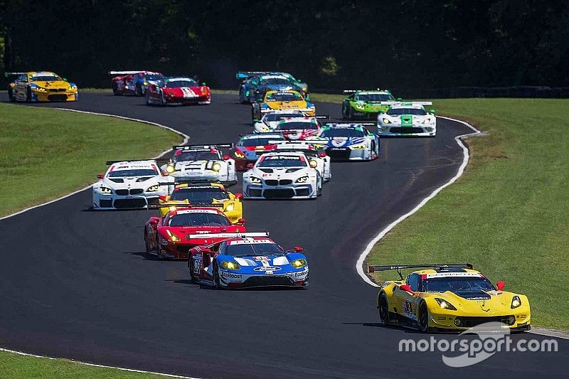 #3 Corvette Racing Chevrolet Corvette C7.R: Antonio Garcia, Jan Magnussen