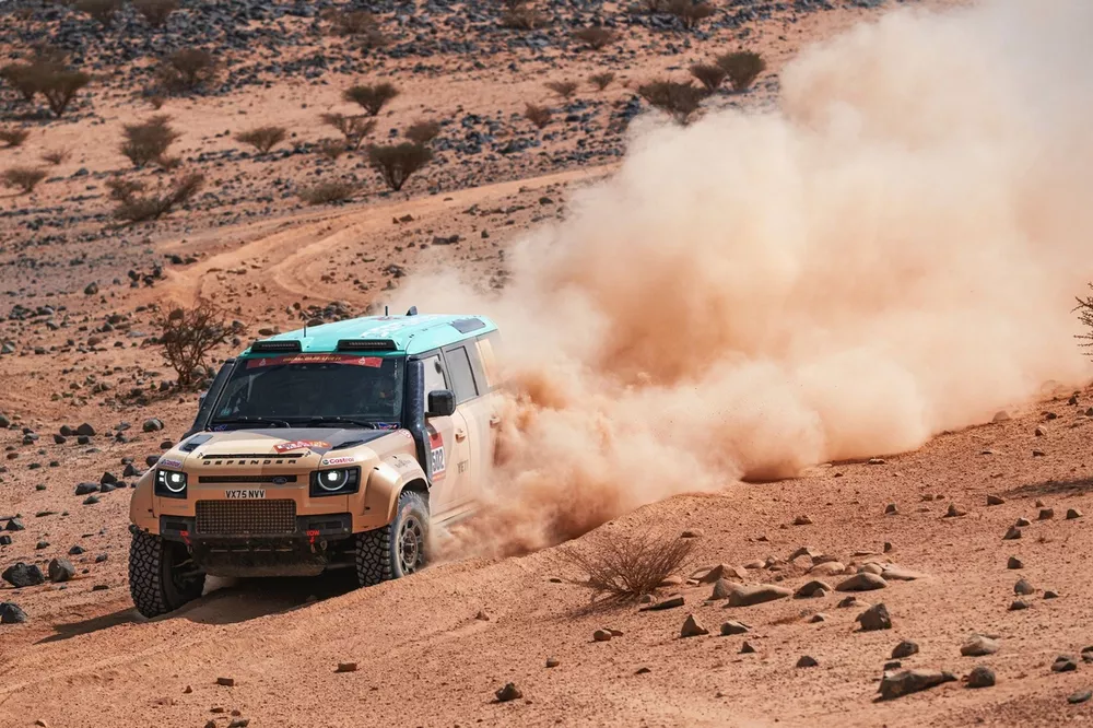 #502 Defender Rally Defender: Rokas Baciuska, Oriol Vidal