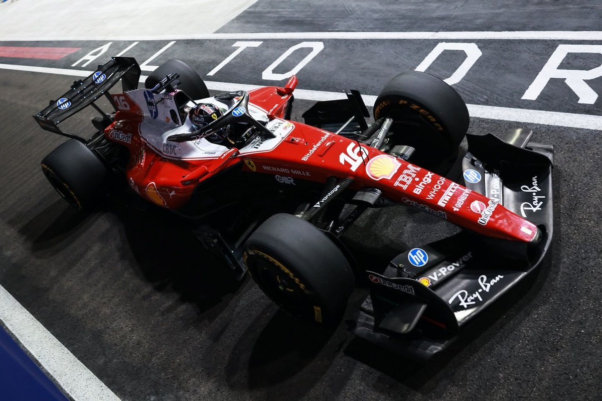 F1 | Leclerc amareggiato: "Da qualche gara abbiamo perso performance, non siamo abbastanza veloci per lottare"