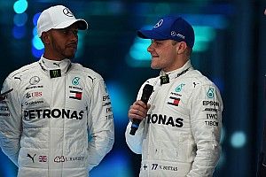 Bottas no quiere entrar en juegos mentales con Hamilton