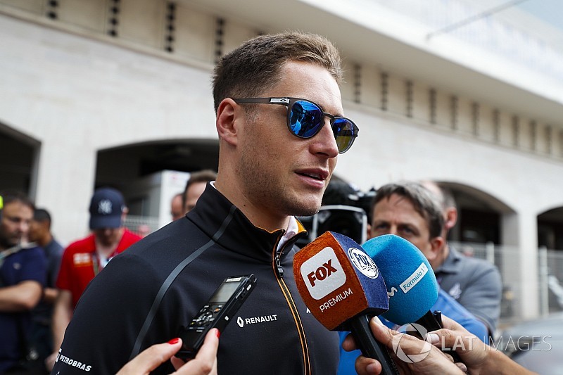 Vandoorne en Alonso: "Hopelijk dichter bij topteams in Monaco"