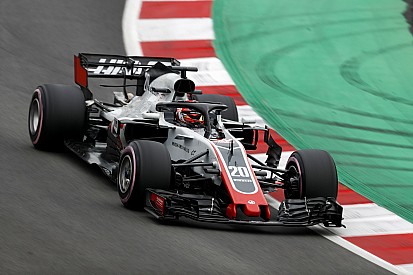 Test Barcellona, Giorno 2, Ore 16: bandiere rosse per Magnussen e Norris