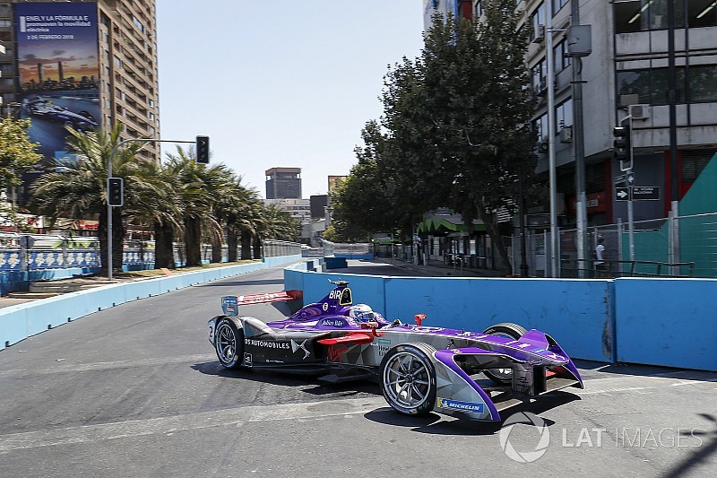 EL1 - Bird en tête, Buemi tape le mur