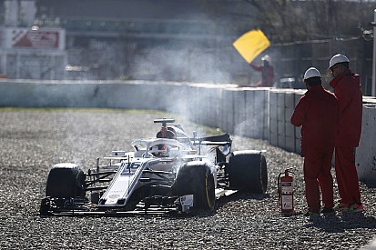 Sauber must sort "unpredictable" car, say drivers