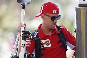 Vettel egy egészen különleges kerékpárt vásárolt magának