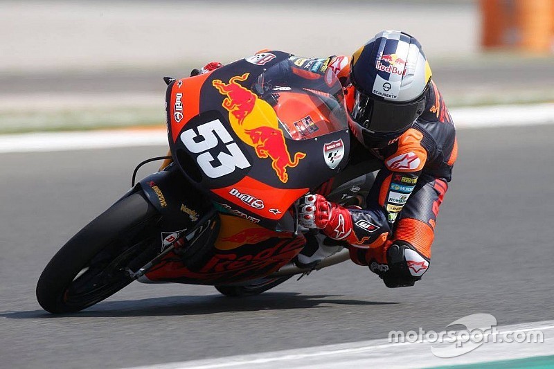 CEV Moto3 Estoril: Baltus yağmur altında kazandı, Deniz düştü