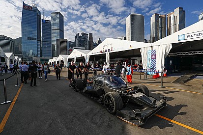 VÍDEO: Roborace faz corrida entre humano e carro autônomo