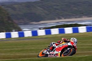 Phillip Island, Libere 3: sul bagnato svetta Marquez, che volo Lorenzo!