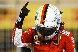 Vettel egy drámai nagydíjat nyert meg Bahreinben a Ferrarival, és magabiztosan vezette a bajnokságot