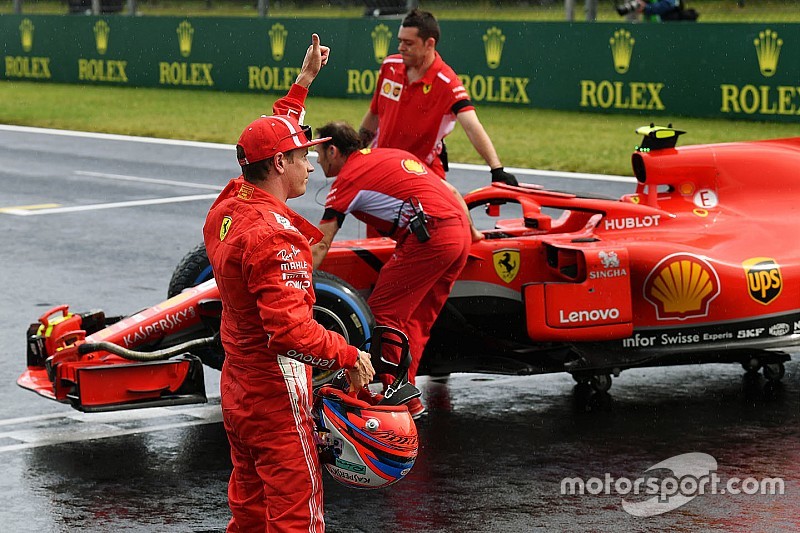 Villeneuve: "Már sosem tudjuk meg, Räikkönen mire lett volna képes, ha kint hagyják az időmérőn"
