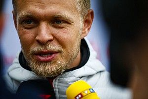 Магнуссену пришлось объясняться за слова о готовности умереть в гонке