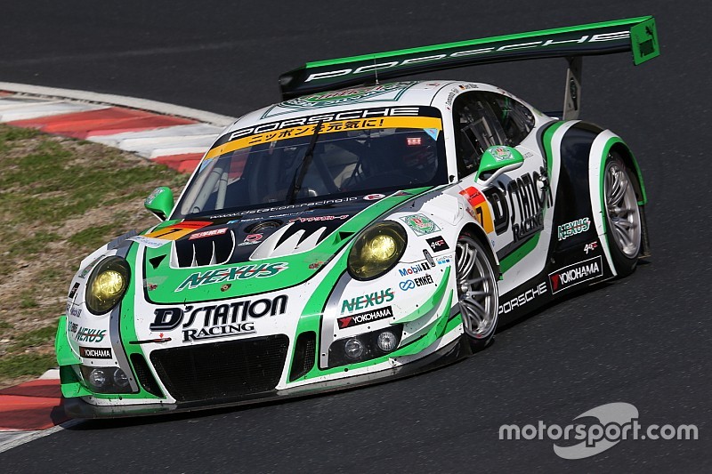 D’station Porsche驚異の18台抜き、藤井誠暢「予想以上の結果だった」