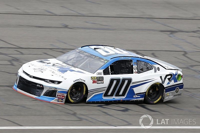 Erster Rauswurf der Saison: Earnhardt bei StarCom raus
