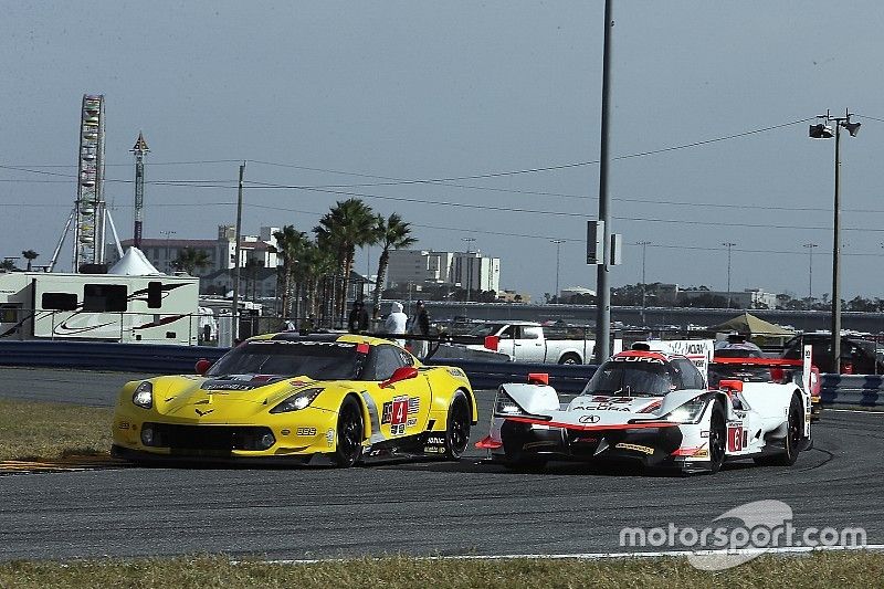 El test para las 24 horas de Daytona ya tiene ajustes de rendimiento