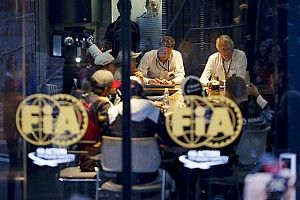 Édito - Diffuser les briefings des pilotes, une fausse bonne idée