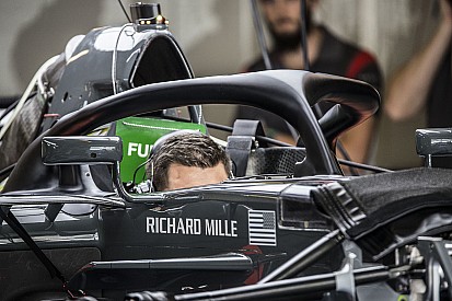 Heavier F1 drivers to be penalised by Halo in 2018