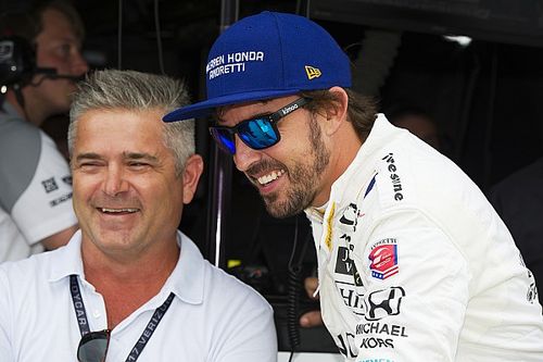 De Ferran destaca a Alonso: "Mostró lo completo que es"