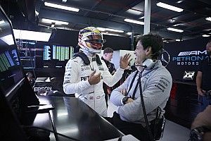 Cómo una reunión en una cocina ayudó a mejorar la relación Hamilton-Mercedes