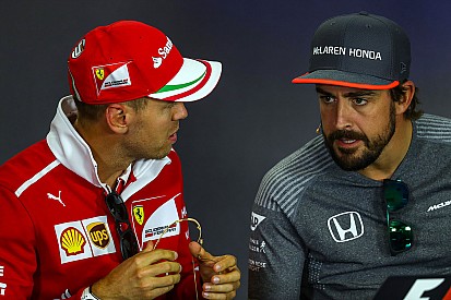 Ugyanabban a csapatban és autóval Alonso vagy Vettel nyerne?