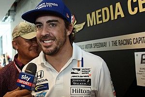 Rossi: Alonso'nun IndyCar'da yarışması harika olur