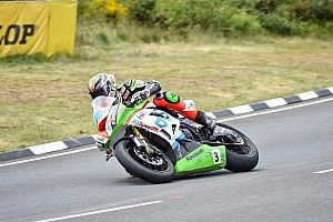Video: So überstand Hillier seinen Schockmoment bei der Isle of Man