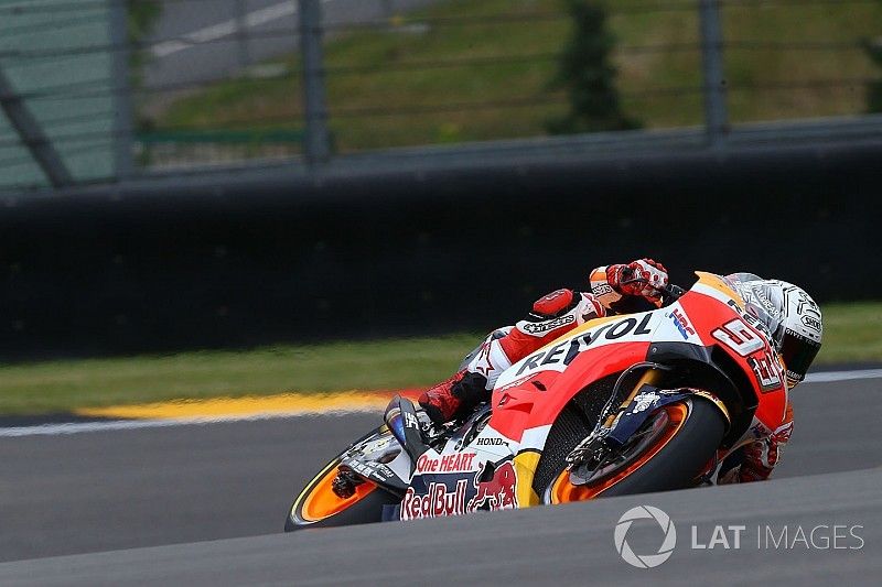 Márquez vuela en el tercer ensayo libre en Sachsenring