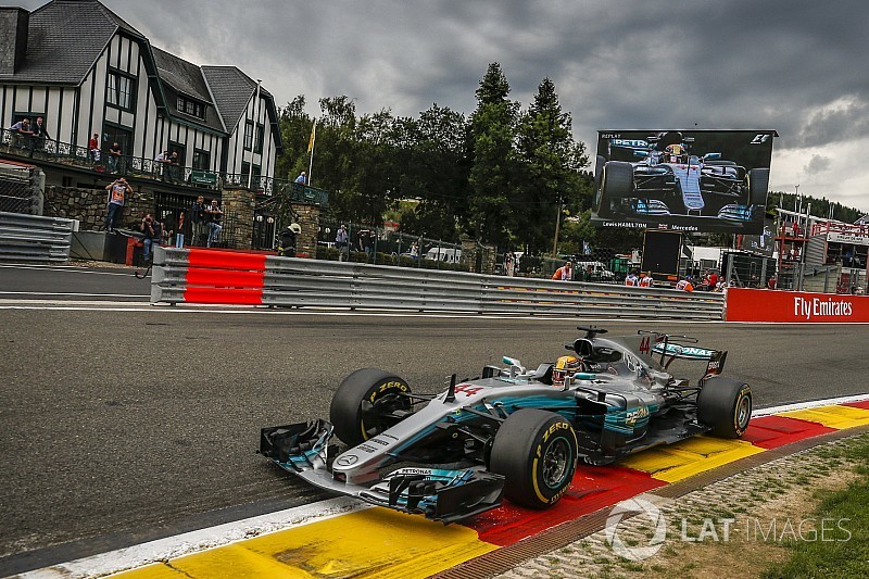 Analisi F.1: con le gomme larghe Pirelli più veloci di 4 decimi al km!