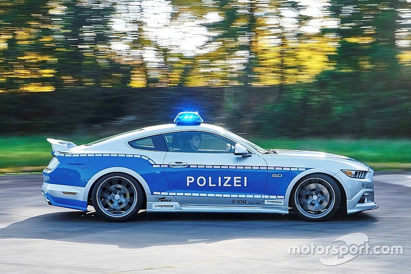 Une Ford Mustang tunée pour la police allemande