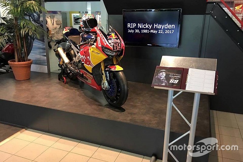 Ten Kate opent condoleanceregister voor Nicky Hayden