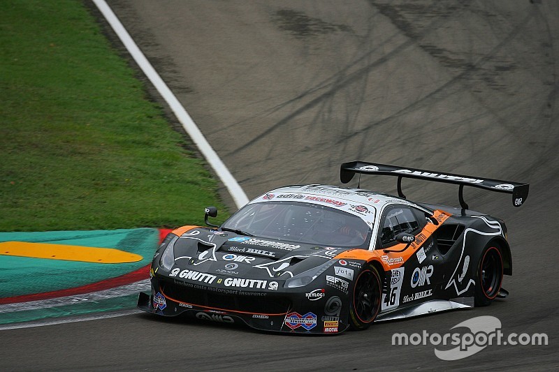 Super GT3 - GT3: Frassineti e Rugolo si dividono le pole a Imola