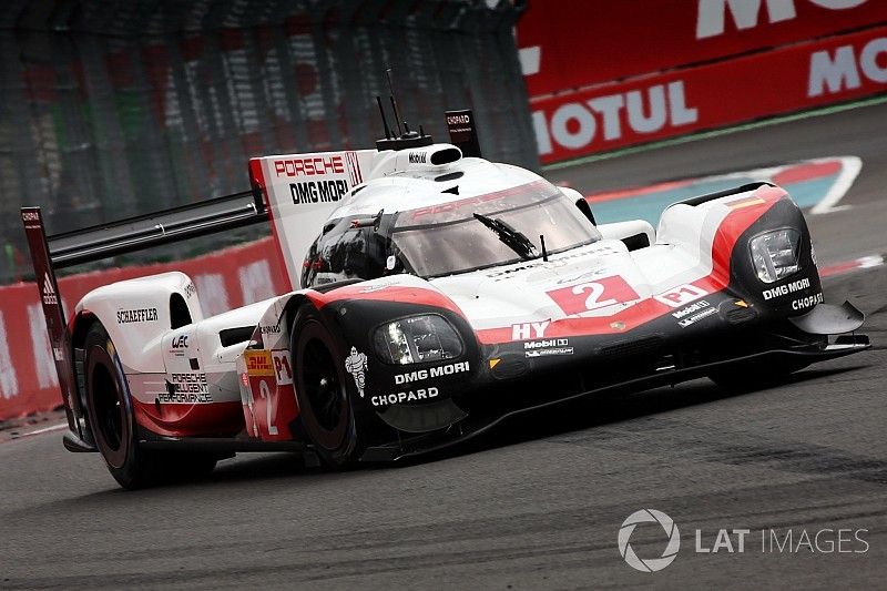 #2 Porsche Team Porsche 919 Hybrid: Timo Bernhard, Earl Bamber, Brendon Hartley