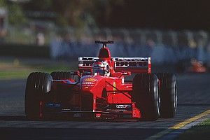 Hatalmas tisztelgés Michael Schumacher karrierje előtt