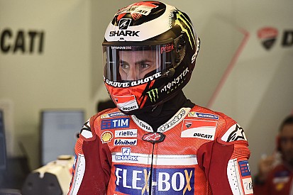 Lorenzo : "J'ai pensé que je m'étais cassé le tibia"